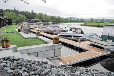 Heavy duty aluminum docks at a summer resort
