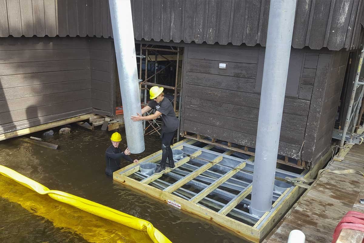 New pile dock being installed