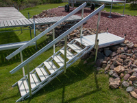 8-step aluminum stairs with 3' x 4' stair platform