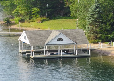 Open style boathouse