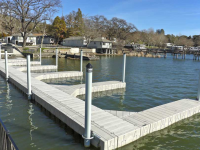 Connect-A-Dock 2000 series modular floating docks