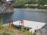 Connect-A-Dock 2000 series modular floating docks