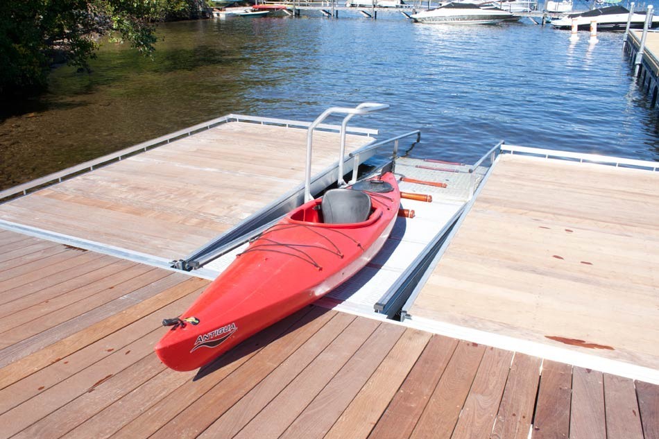 ADA accessible kayak launch and floating commercial dock system